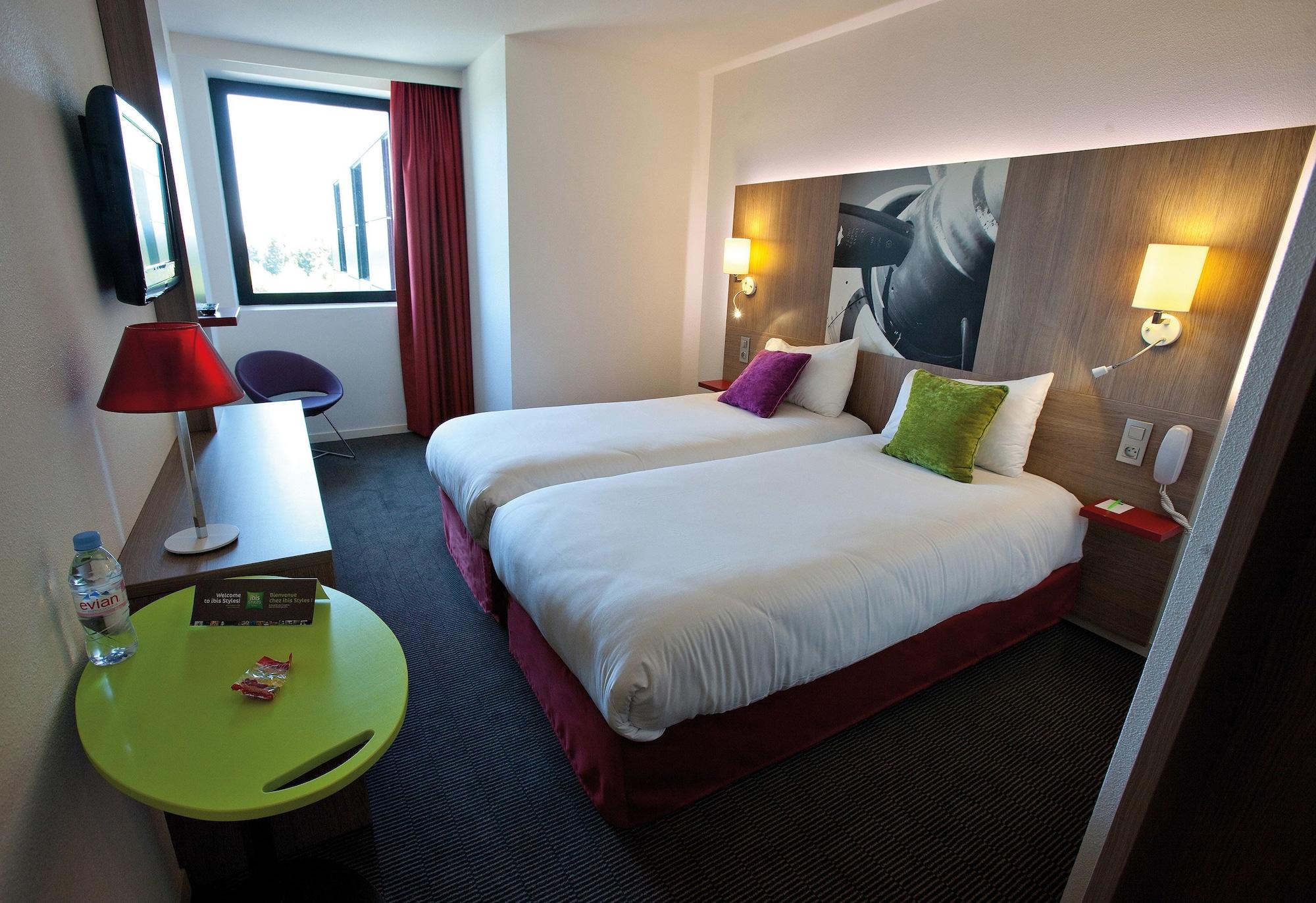 Ibis Styles Toulouse Cite Espace Экстерьер фото