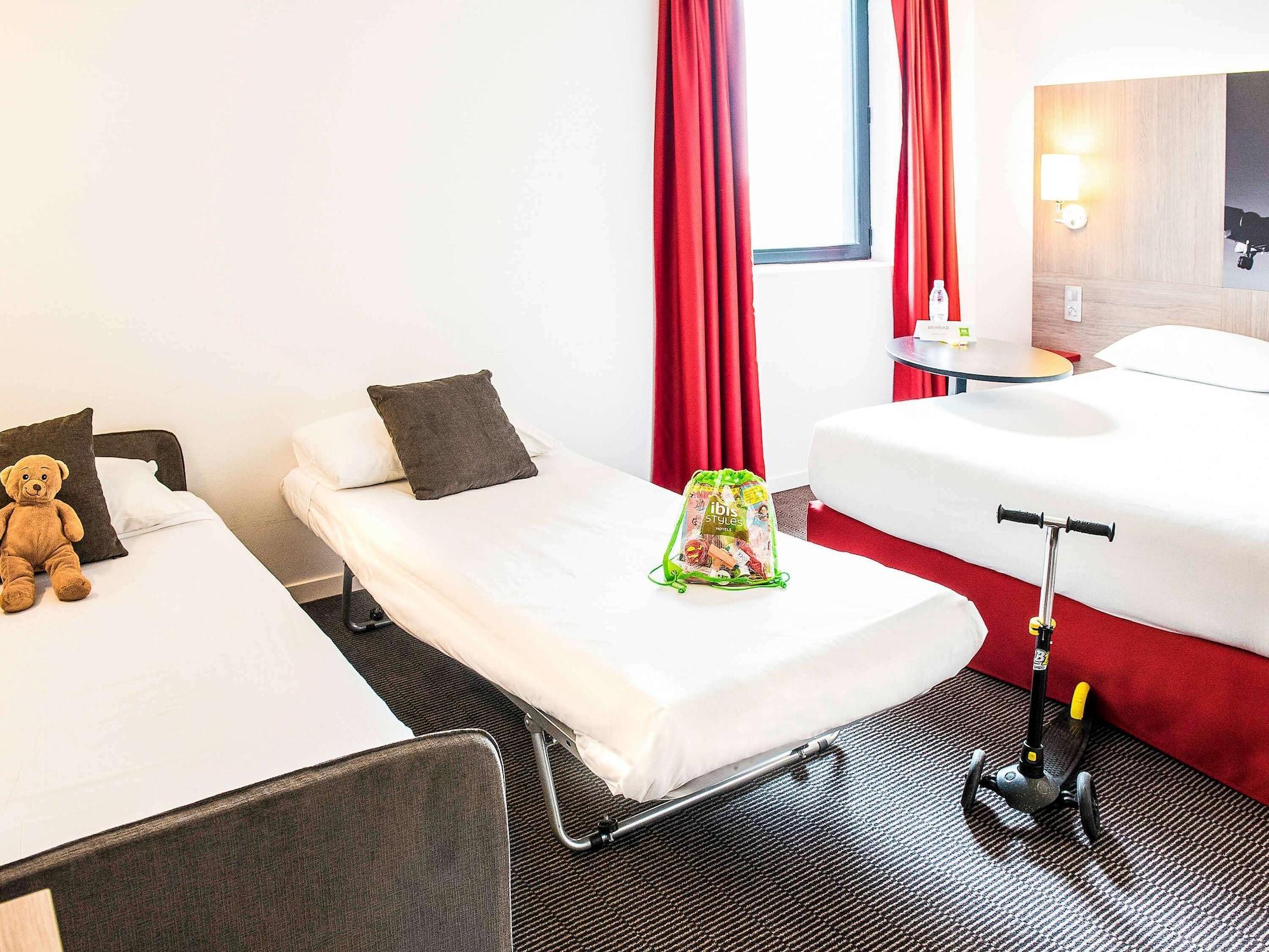 Ibis Styles Toulouse Cite Espace Экстерьер фото