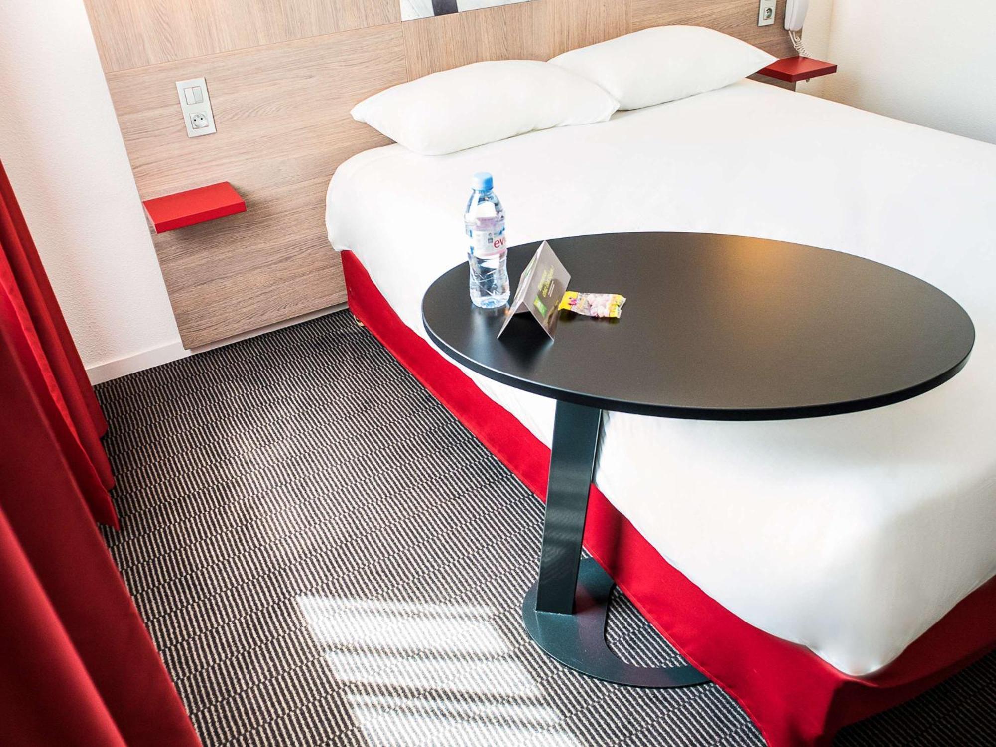 Ibis Styles Toulouse Cite Espace Экстерьер фото