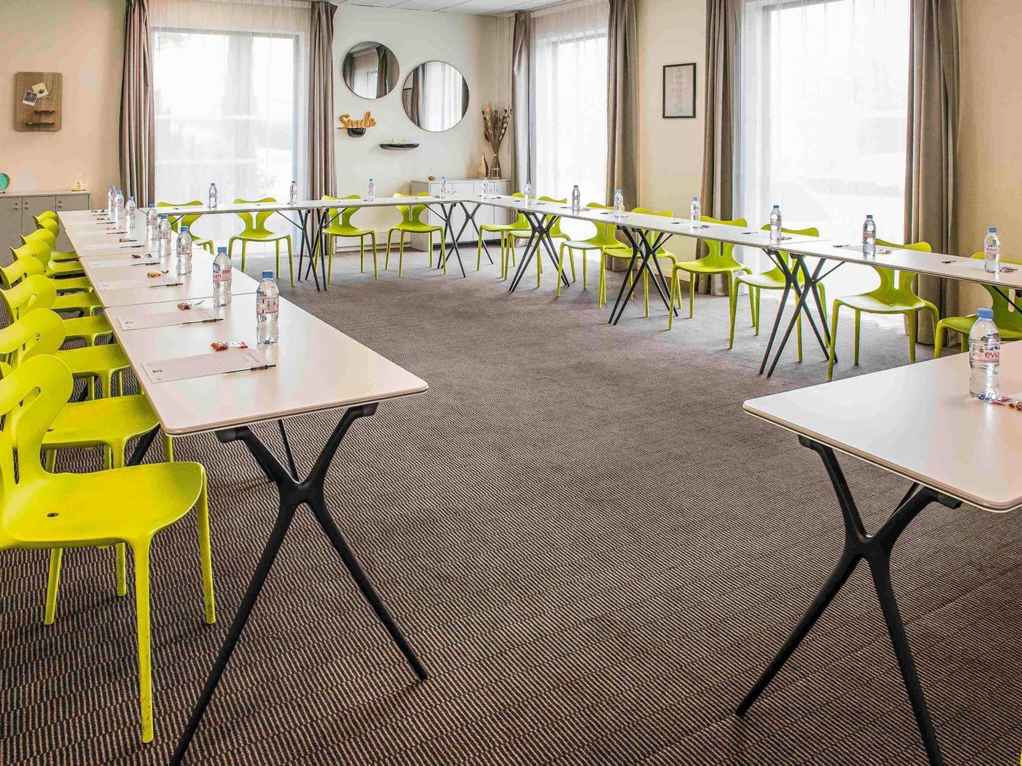 Ibis Styles Toulouse Cite Espace Экстерьер фото